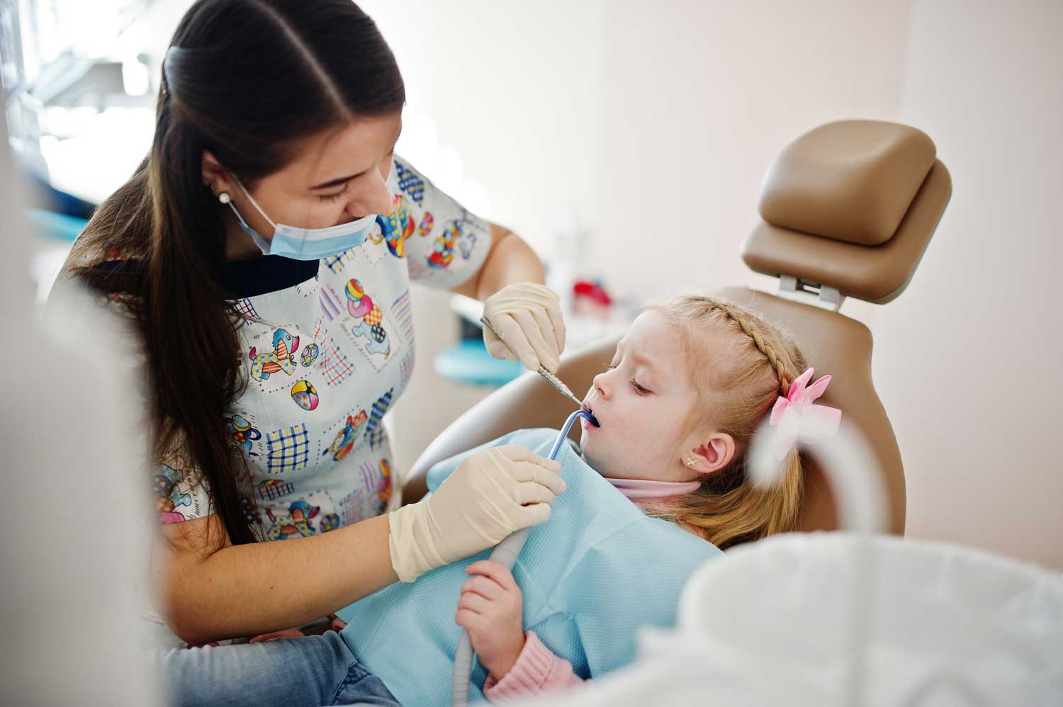 Çocuklarınızın diş bakımlarına ne zaman başlamalısınız?